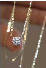 Classic Zircon Pendant