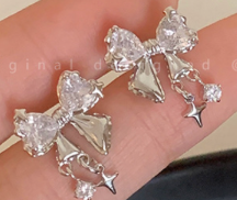 Ribbon Crystal Earrings