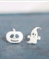 S999 Silver Pumpkin and Ghost Studs