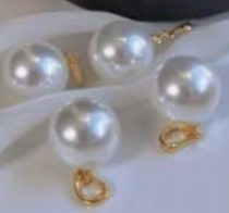Golden Lustre Pearl Charm