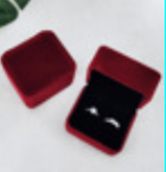 Deep Red Proposal Diamond Ring Box