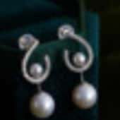 Double Pearl Dangle